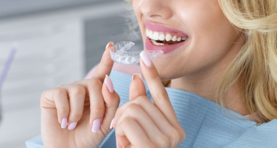 Invisalign vs Braces: What’s Your Best Option?